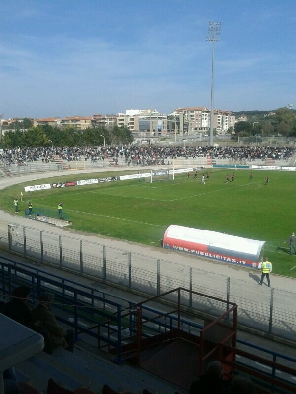 Sassari, “Vanni Sanna”: Torres rivendica, Comune risponde. Capitani: “Ottimi rap...]]></description>
				<content:encoded><![CDATA[
	<div>
	<a href=