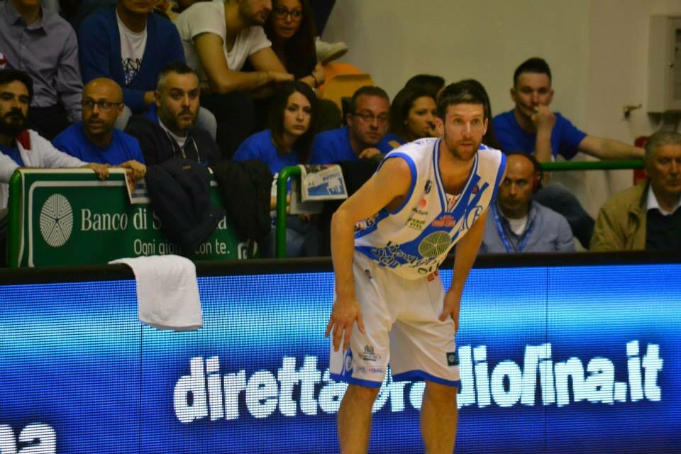 Drake Diener con la maglia della Dinamo Sassari (foto: SardegnaSport.com)