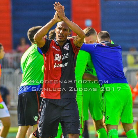 Bruno Alves saluta Cagliari dopo una sola stagione (foto: Zuddas)