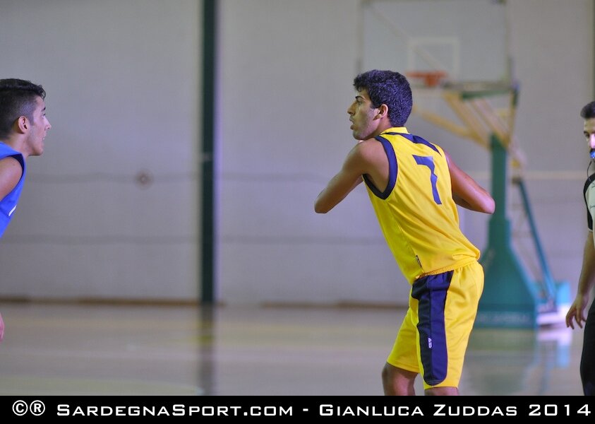 Stefano Massidda del Calasetta Basket